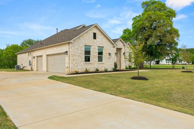372 Raptor Beak WAY, Cedar Creek, TX 78612