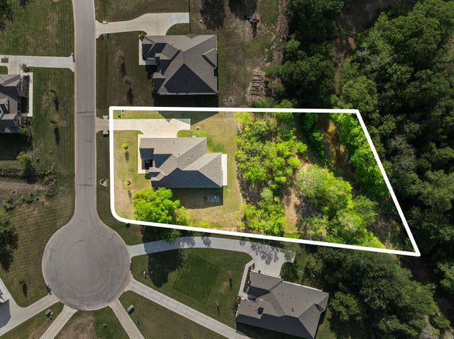 372 Raptor Beak WAY, Cedar Creek, TX 78612