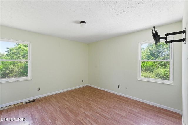 1144 Rocky Springs Rd, Madisonville, TN 37354