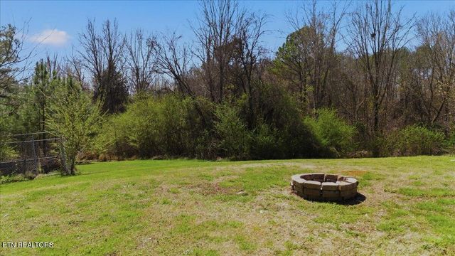 1144 Rocky Springs Rd, Madisonville, TN 37354