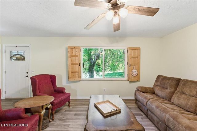 1144 Rocky Springs Rd, Madisonville, TN 37354