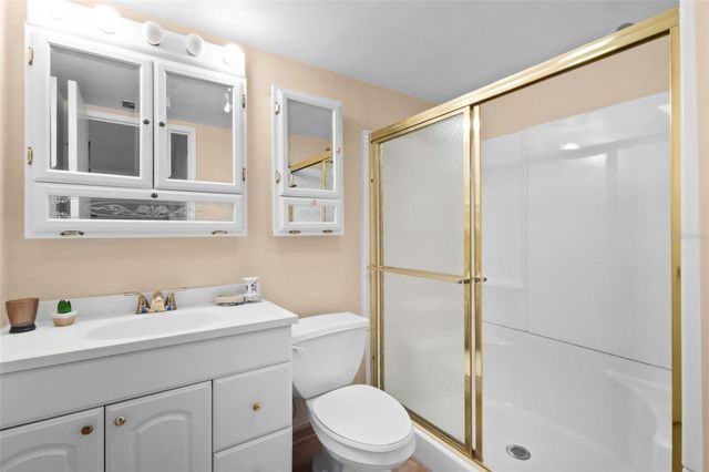 1601 BAYHOUSE POINT DRIVE 204, Sarasota, FL 34231