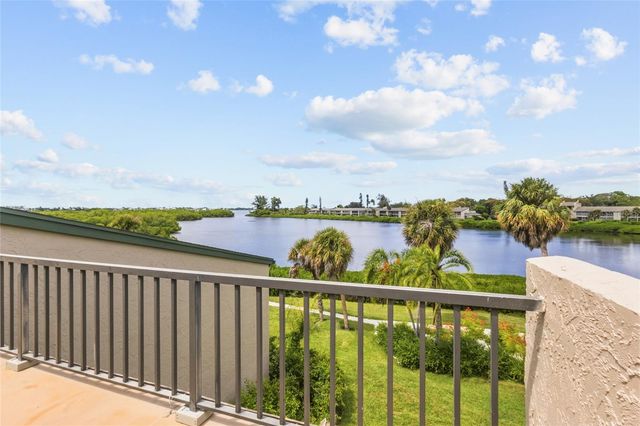 1601 BAYHOUSE POINT DRIVE 204, Sarasota, FL 34231