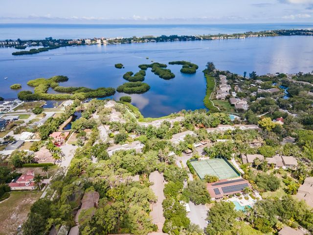 1601 BAYHOUSE POINT DRIVE 204, Sarasota, FL 34231