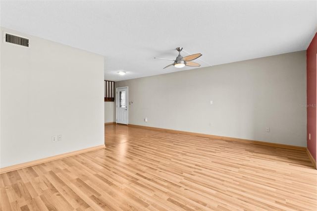 1601 BAYHOUSE POINT DRIVE 204, Sarasota, FL 34231