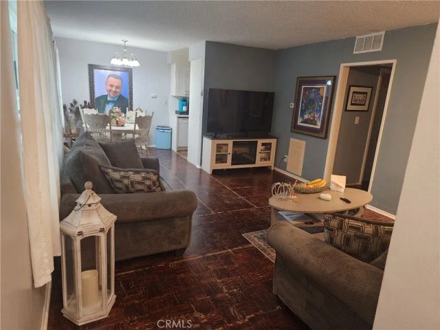 6342 Morse Avenue 207, North Hollywood, CA 91606