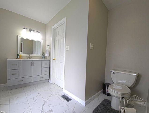 103 Lyndhurst Drive, Anderson, SC 29621