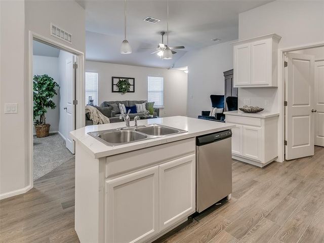 2500 Finesilver Lane, Oklahoma City, OK 73128