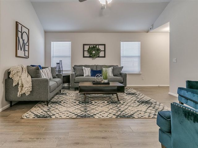 2500 Finesilver Lane, Oklahoma City, OK 73128