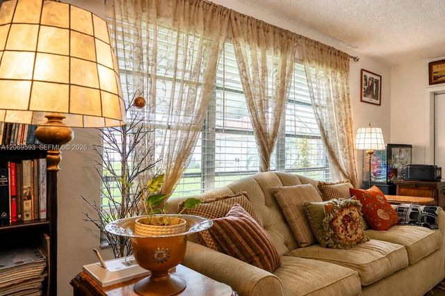 5050 NW 3rd Court D, Delray Beach, FL 33445