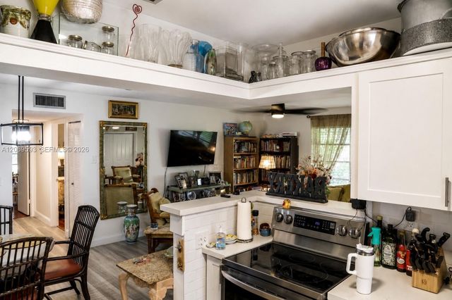 5050 NW 3rd Court D, Delray Beach, FL 33445