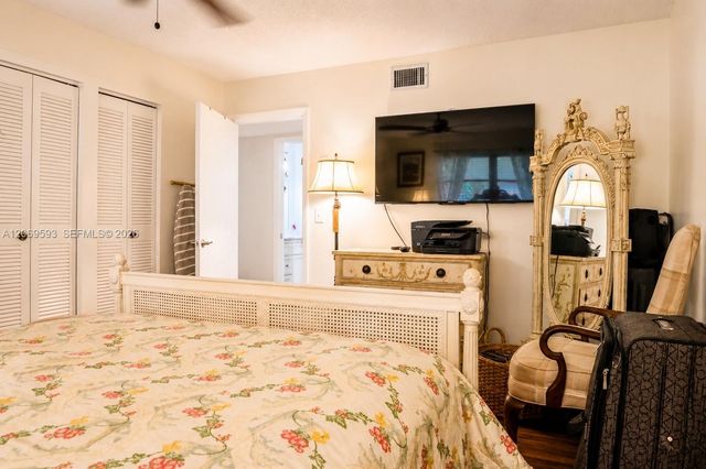 5050 NW 3rd Court D, Delray Beach, FL 33445