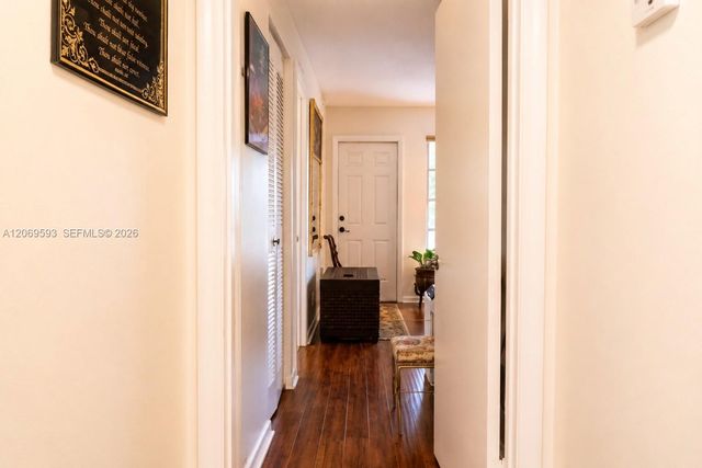 5050 NW 3rd Court D, Delray Beach, FL 33445