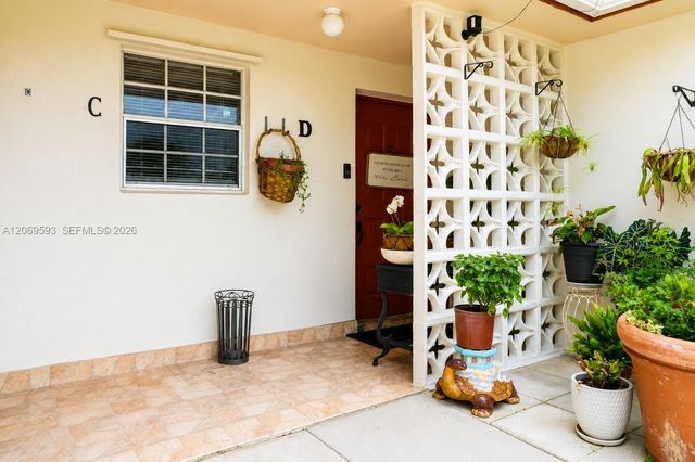5050 NW 3rd Court D, Delray Beach, FL 33445