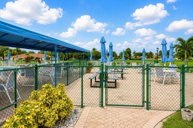 5050 NW 3rd Court D, Delray Beach, FL 33445