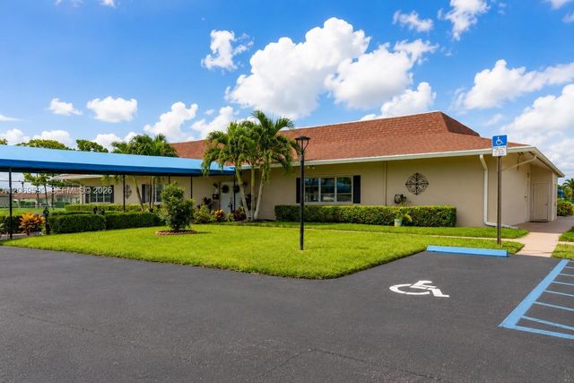5050 NW 3rd Court D, Delray Beach, FL 33445