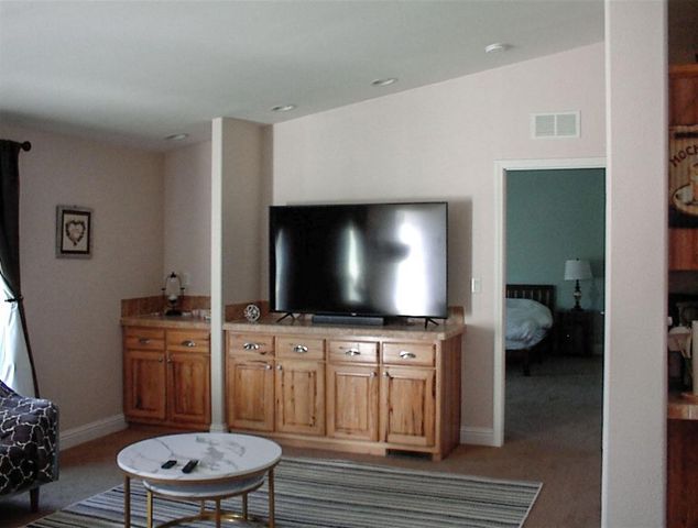 39950 Millwood Road, Dunlap, CA 93621