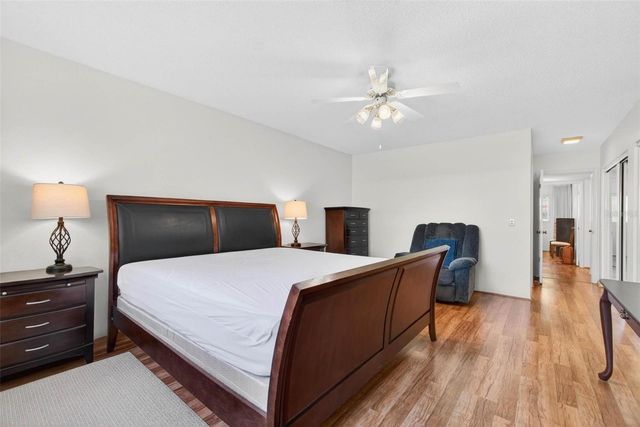 2440 WORLD PARKWAY BOULEVARD 6, Clearwater, FL 33763