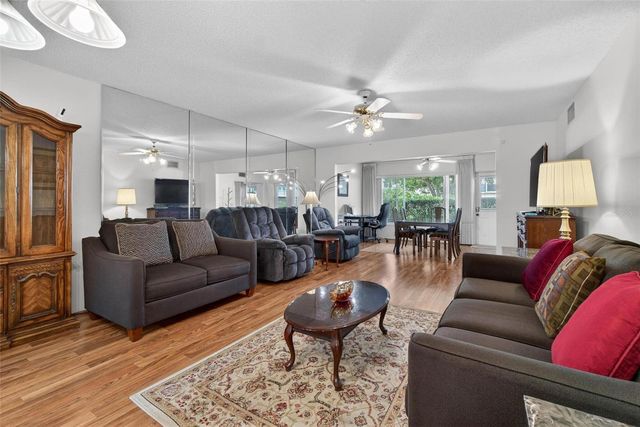 2440 WORLD PARKWAY BOULEVARD 6, Clearwater, FL 33763