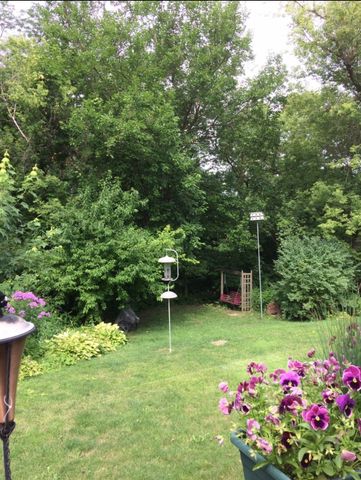 1622 NW 109th Street, Clive, IA 50325