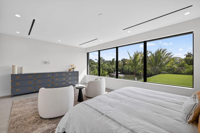 119 N Gordon Rd, Fort Lauderdale, FL 33301