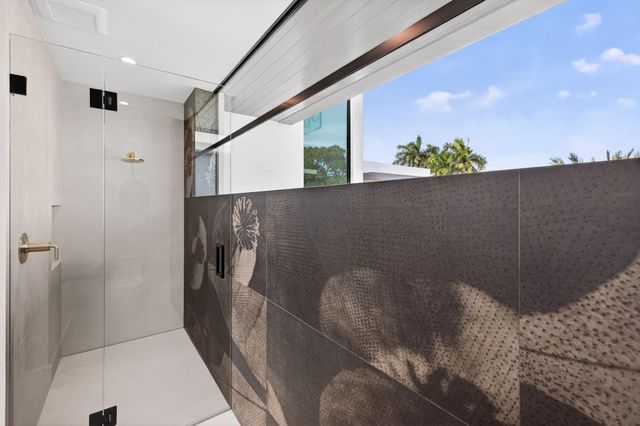 119 N Gordon Rd, Fort Lauderdale, FL 33301