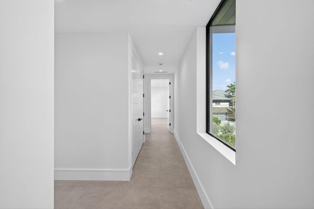 119 N Gordon Rd, Fort Lauderdale, FL 33301
