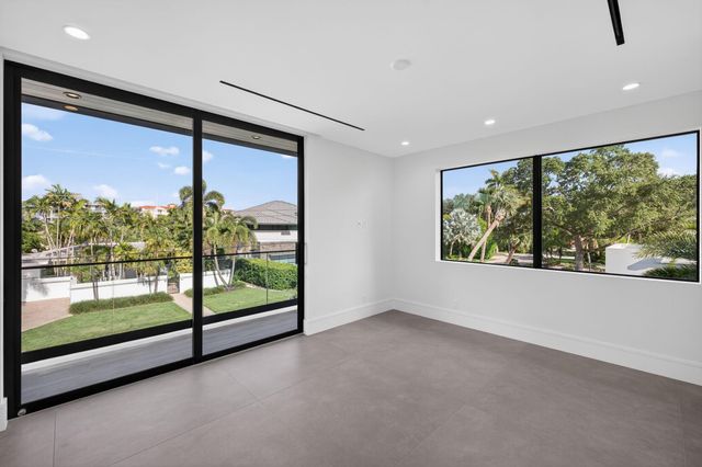 119 N Gordon Rd, Fort Lauderdale, FL 33301