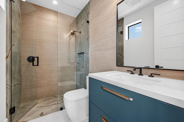 119 N Gordon Rd, Fort Lauderdale, FL 33301