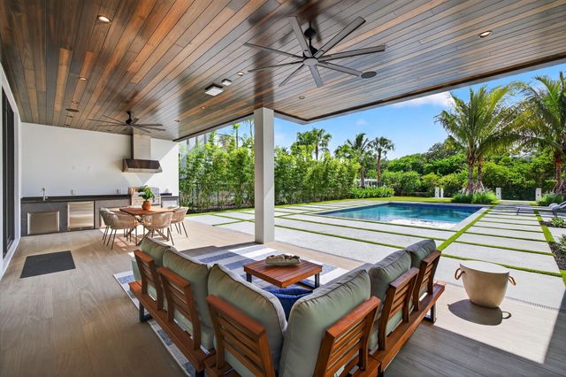 119 N Gordon Rd, Fort Lauderdale, FL 33301