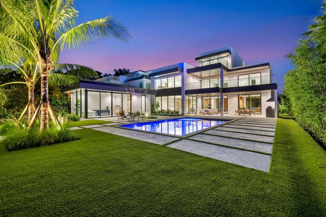 119 N Gordon Rd, Fort Lauderdale, FL 33301