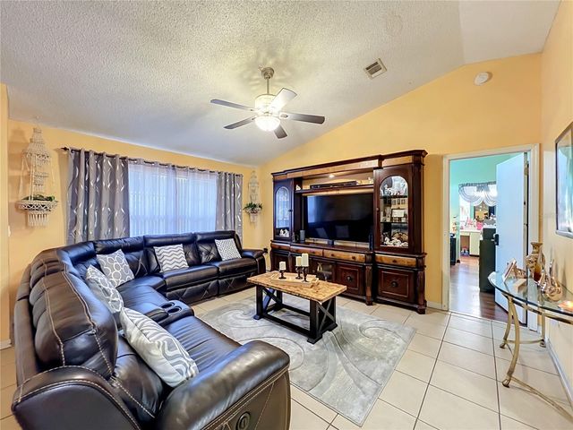3438 BRETWOOD DRIVE, Orlando, FL 32808