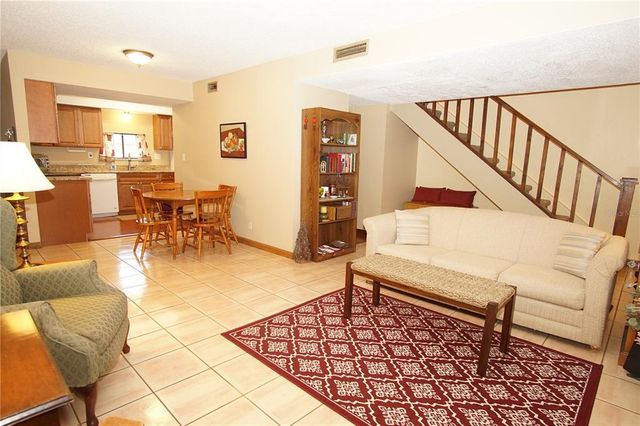 8011 PEACH DRIVE 103, Tampa, FL 33637