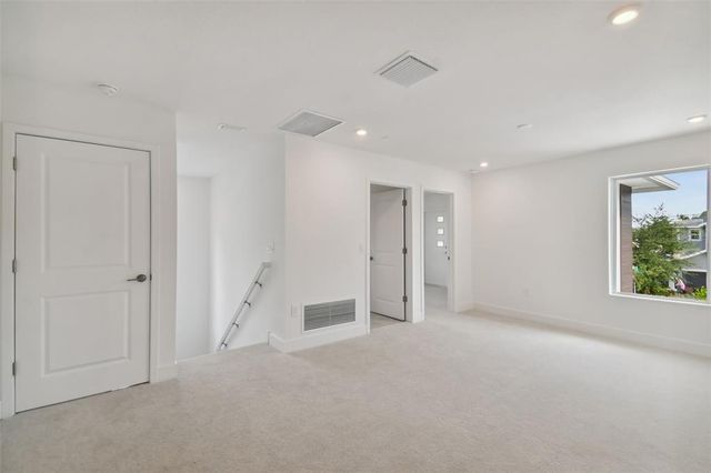 1530 W RIVER SHORE WAY, Tampa, FL 33603
