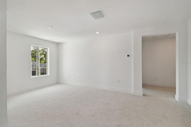 1530 W RIVER SHORE WAY, Tampa, FL 33603