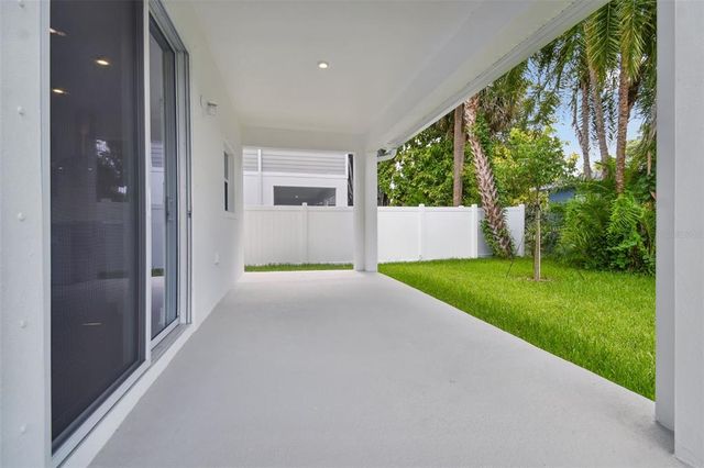 1530 W RIVER SHORE WAY, Tampa, FL 33603