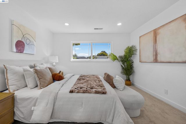 1664 Los Padres Blvd, Santa Clara, CA 95050