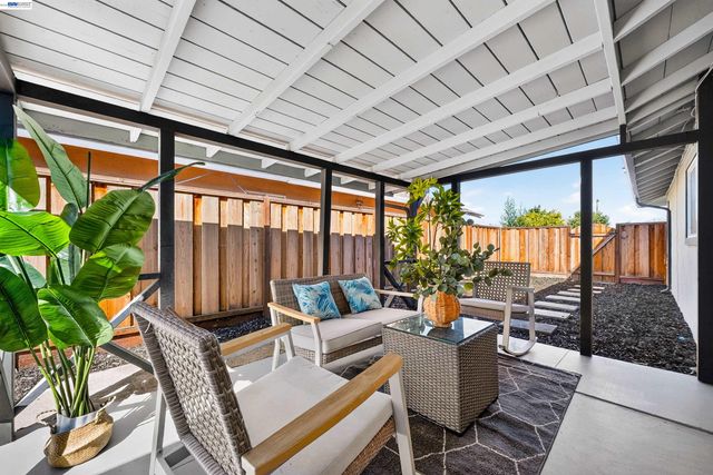1664 Los Padres Blvd, Santa Clara, CA 95050