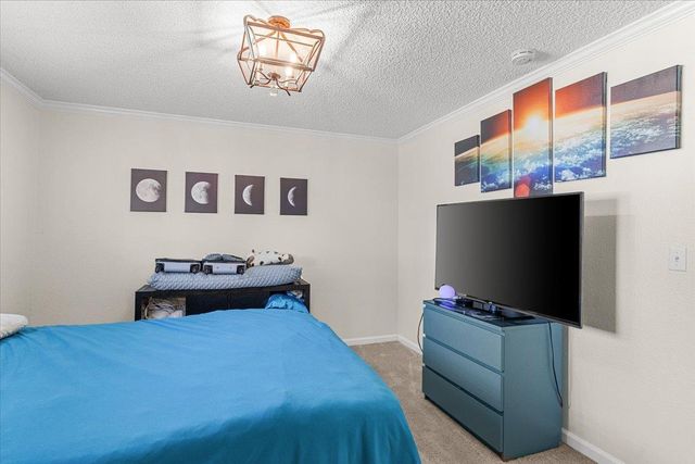 1829 Vallejo Dr, Modesto, CA 95355