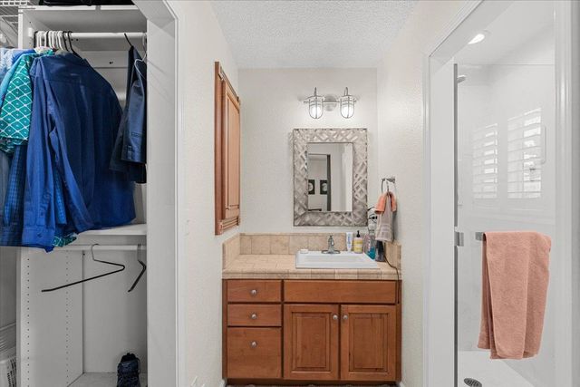 1829 Vallejo Dr, Modesto, CA 95355