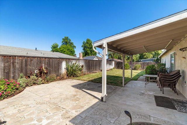 1829 Vallejo Dr, Modesto, CA 95355
