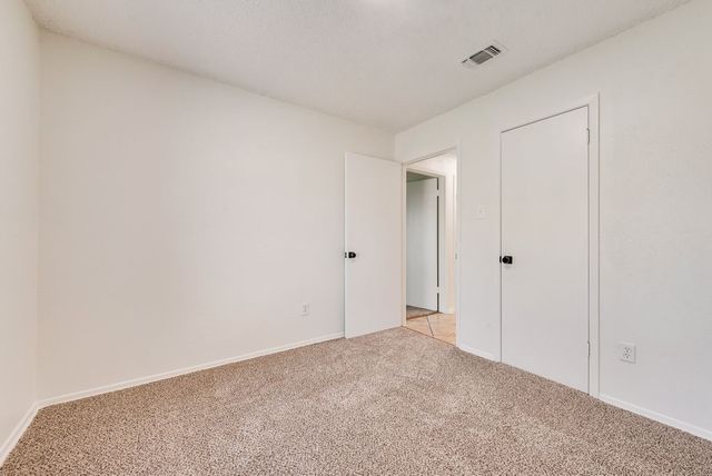 1532 Augusta Road, Benbrook, TX 76126