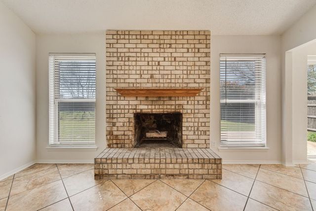 1532 Augusta Road, Benbrook, TX 76126