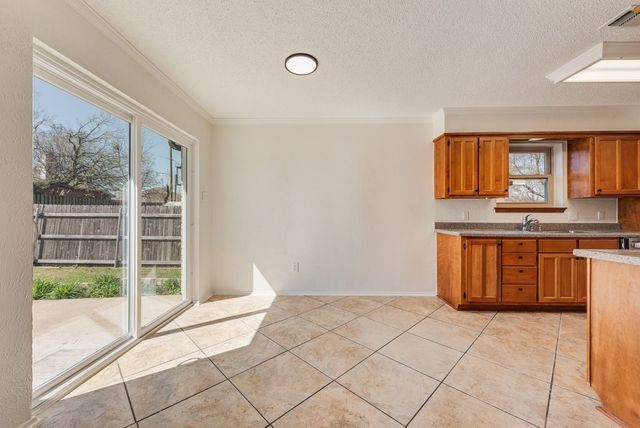 1532 Augusta Road, Benbrook, TX 76126