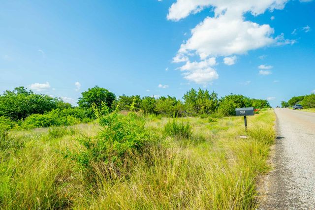 3414 Woodlake Drive, Granbury, TX 76048
