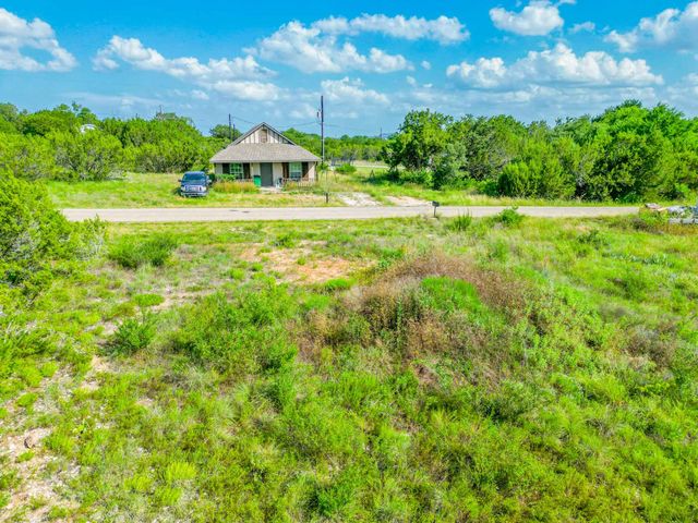 3414 Woodlake Drive, Granbury, TX 76048