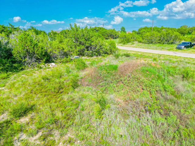 3414 Woodlake Drive, Granbury, TX 76048