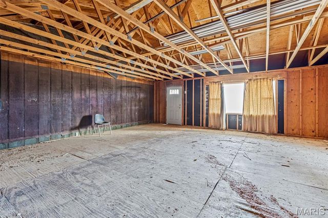 4453 Drury Rd, Bloomsdale, MO 63627