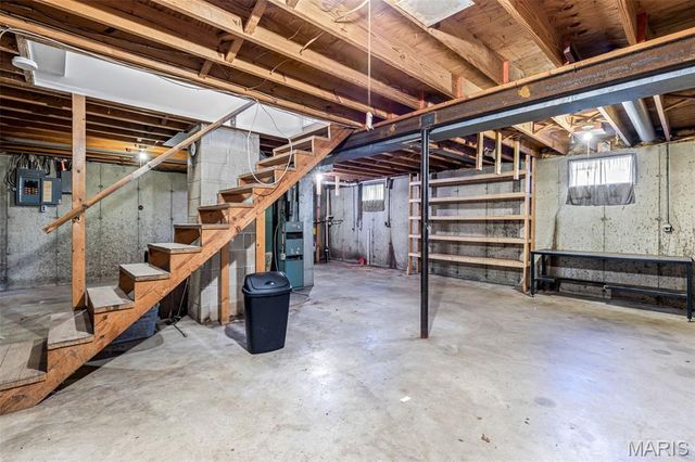 4453 Drury Rd, Bloomsdale, MO 63627