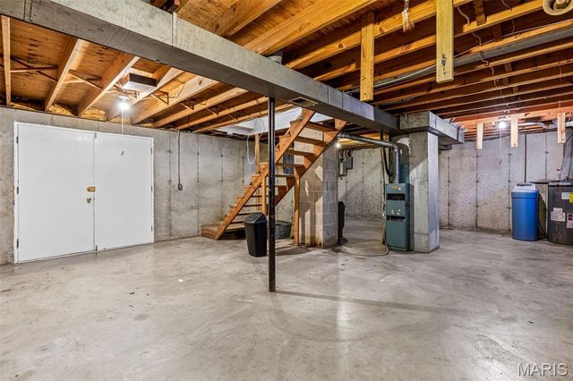 4453 Drury Rd, Bloomsdale, MO 63627